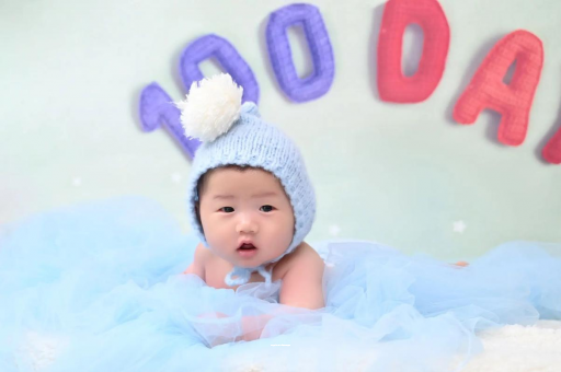 武威四个月宝宝老吐奶